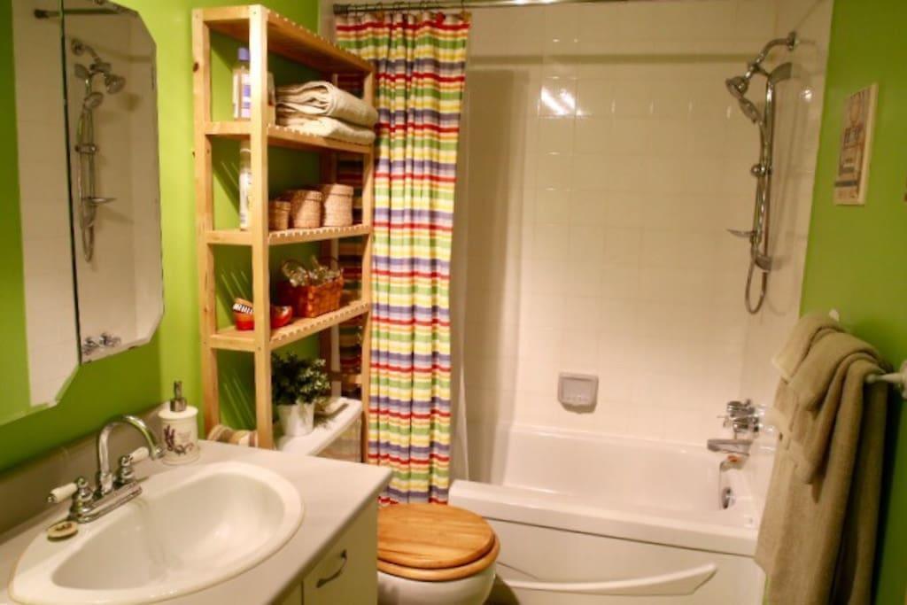 Magog Lovely Vacation Home Екстериор снимка