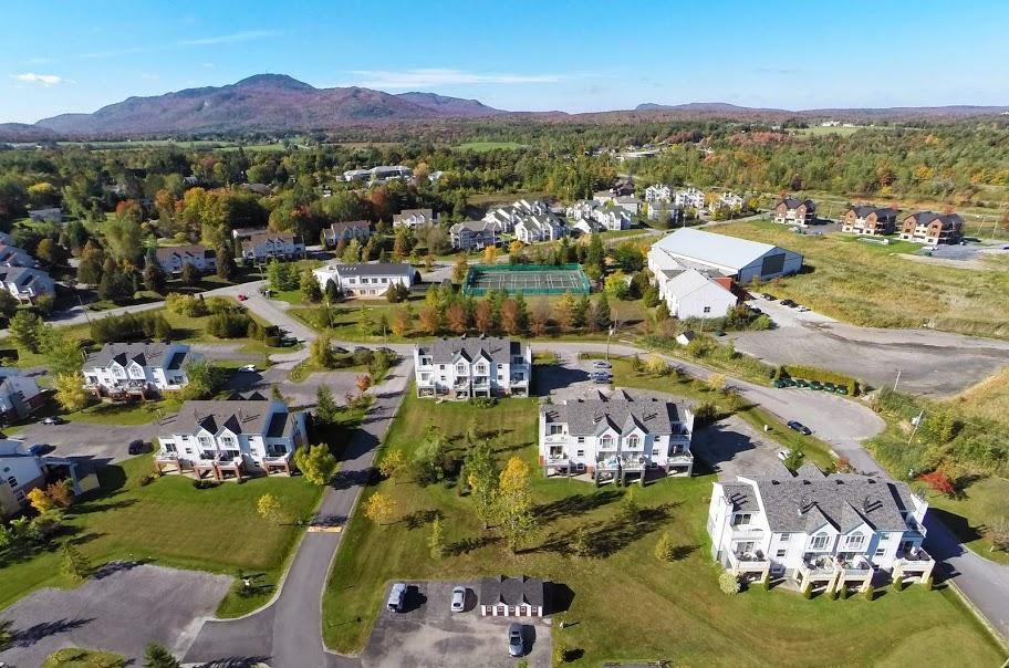 Magog Lovely Vacation Home Екстериор снимка