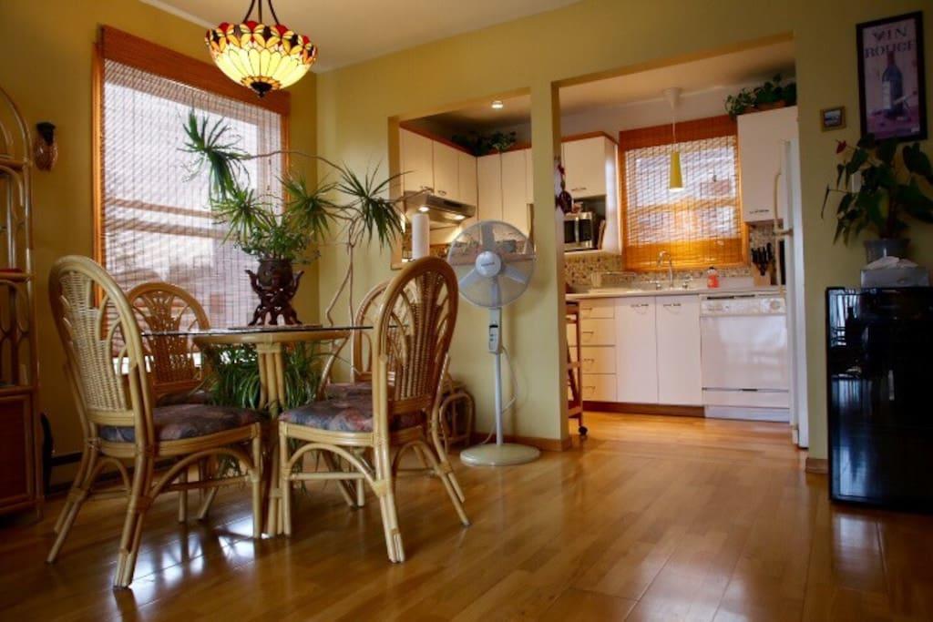 Magog Lovely Vacation Home Екстериор снимка